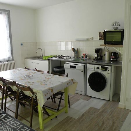 Tulipe, Appartement 5 Personnes, Entre Sancy Et Volcans D'Auvergne Orcival Extérieur photo